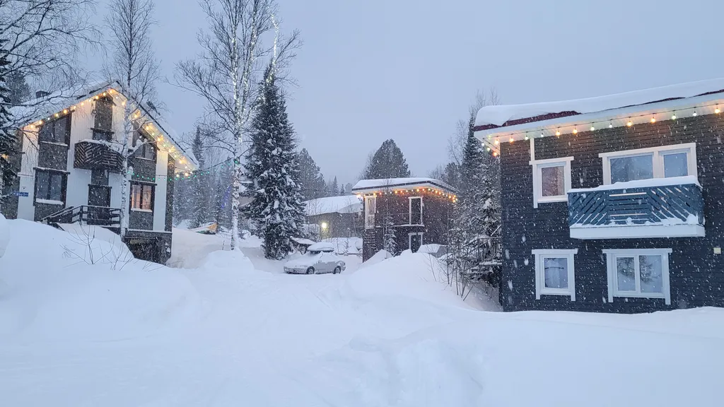 Апартаменты 2-х комнатные. Половина дома с отдельным входом