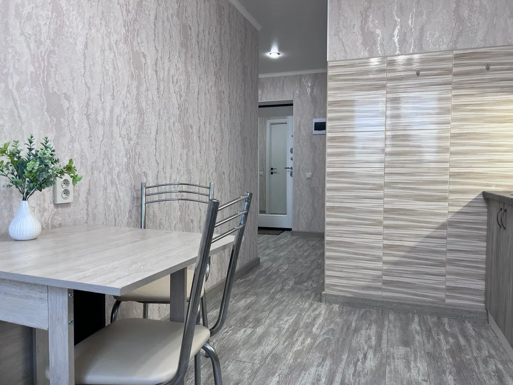 Новый 2-комнатный апартамент у парка Победы