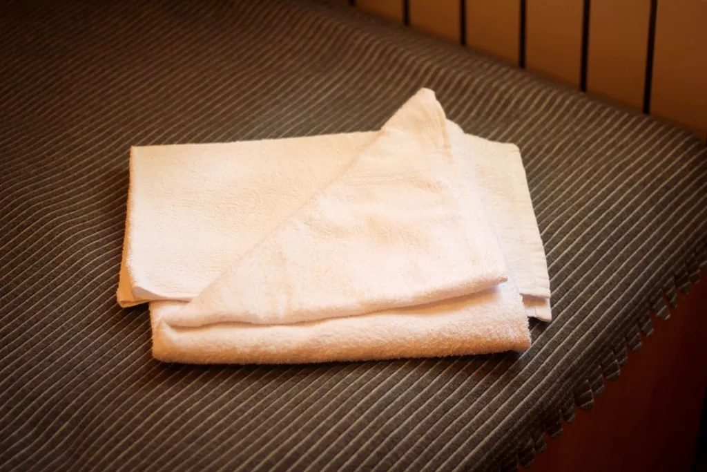 Апартамент двухкомнатный с финской сауной номер 6