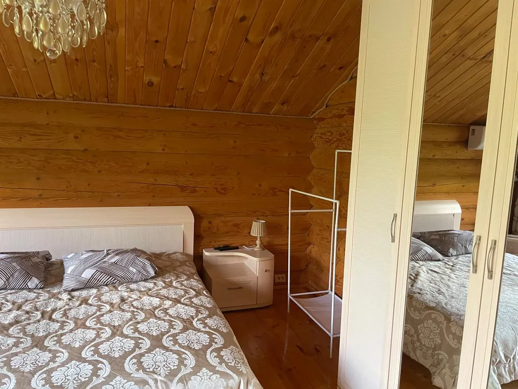 6-комнатный Дом