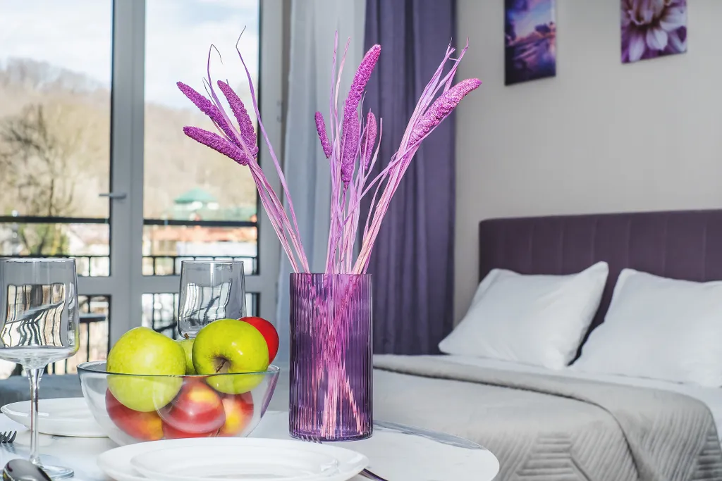 Квартира Просторная дизайнерская студия для троих — аренда посуточно в Кудепста