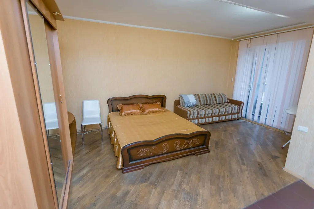 Квартира Уютная квартирка  на сутки — Курск