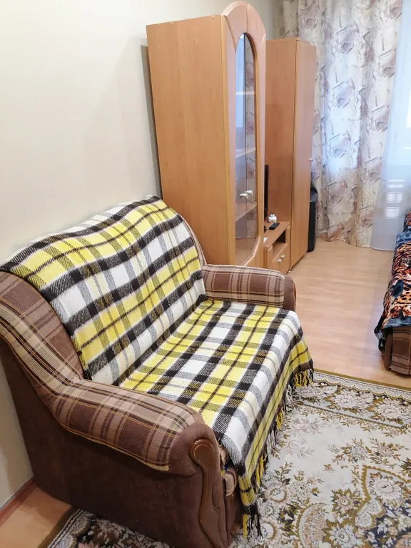 Квартира напротив метро Малиновка