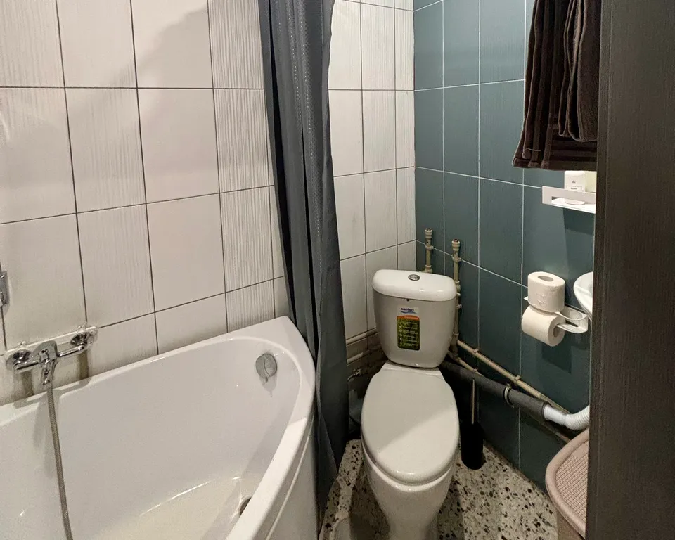 Квартира Уютная и светлая студия в центре — Курск