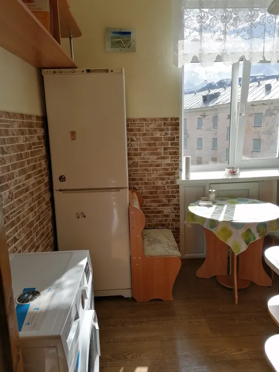 Квартира Просторная квартира с сауной — Кировск