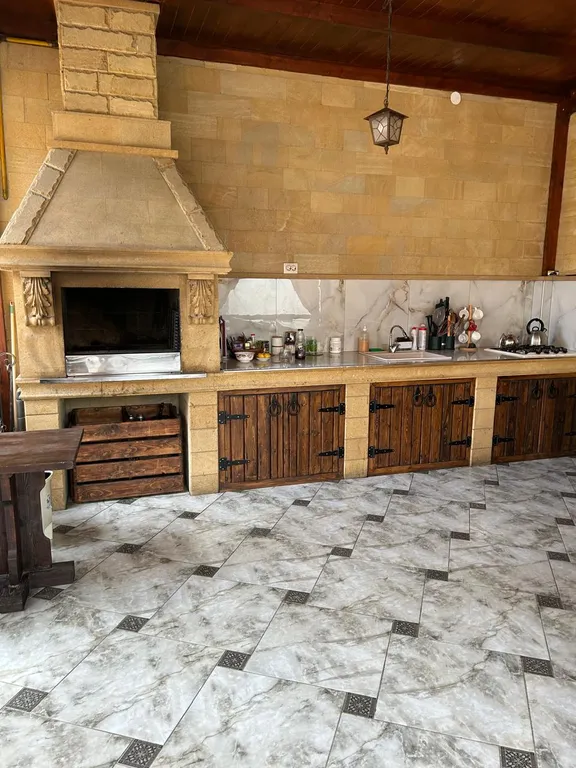 4-комнатный Дом