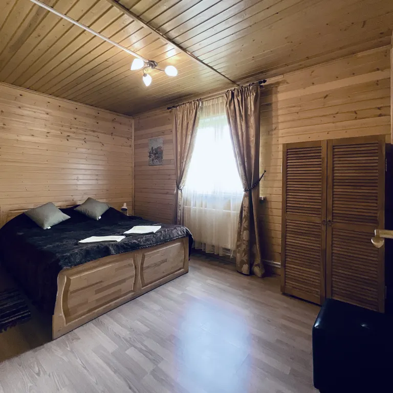 Тёплый и уютный дом Петрович