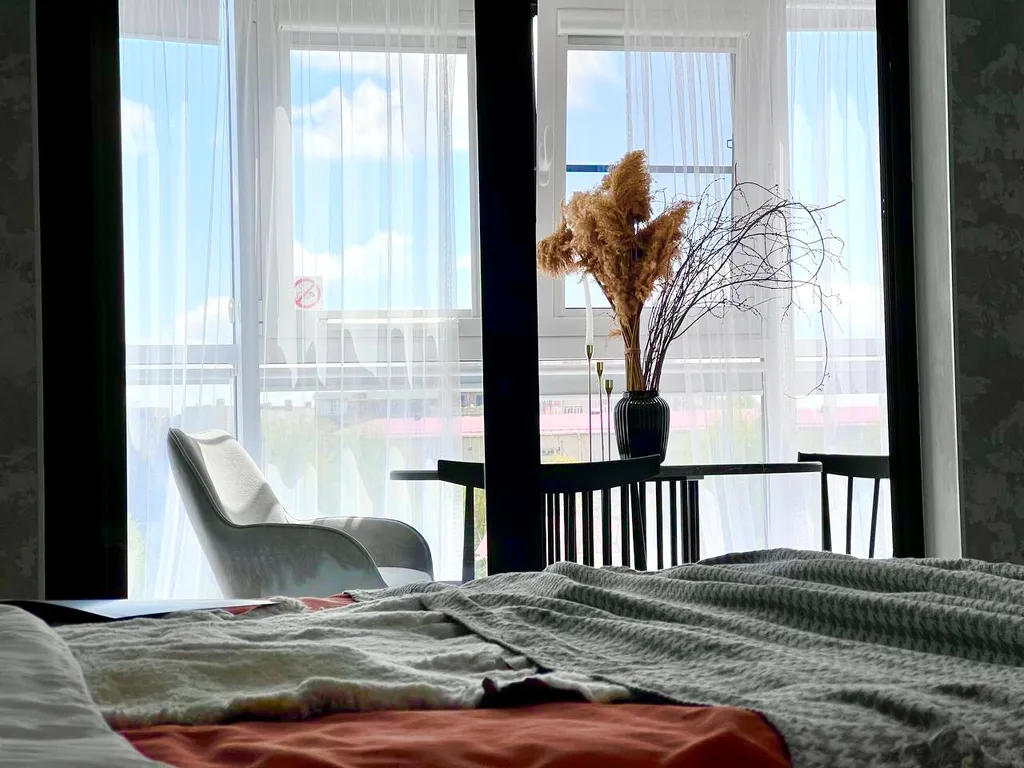 Дизайнерская квартира ЖК «Мёд house”