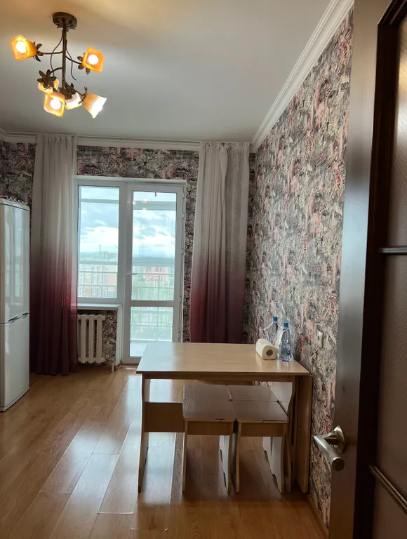 Отличная двухкомнатная квартира в элитном доме на Республики