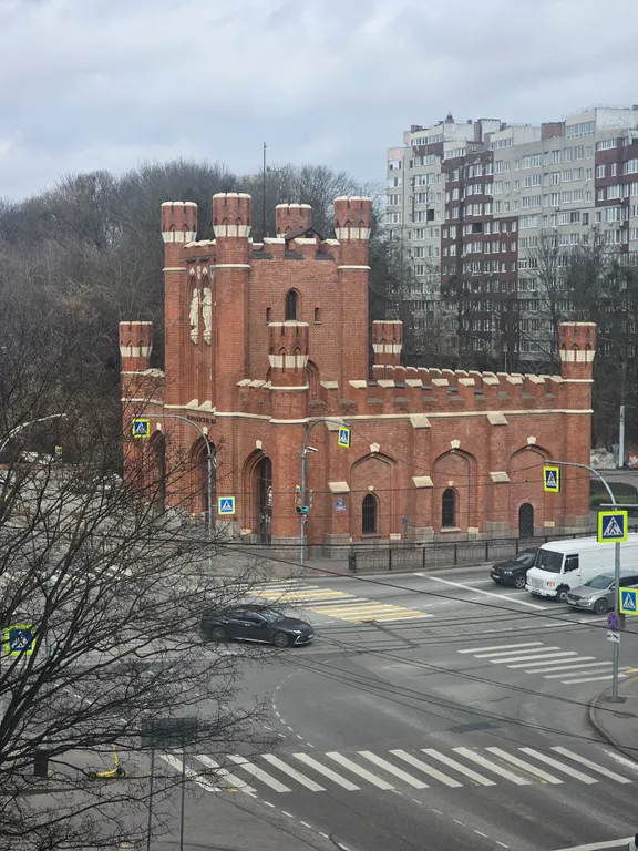 Квартира Уютная квартира с видом на Королевские Ворота — Калининград