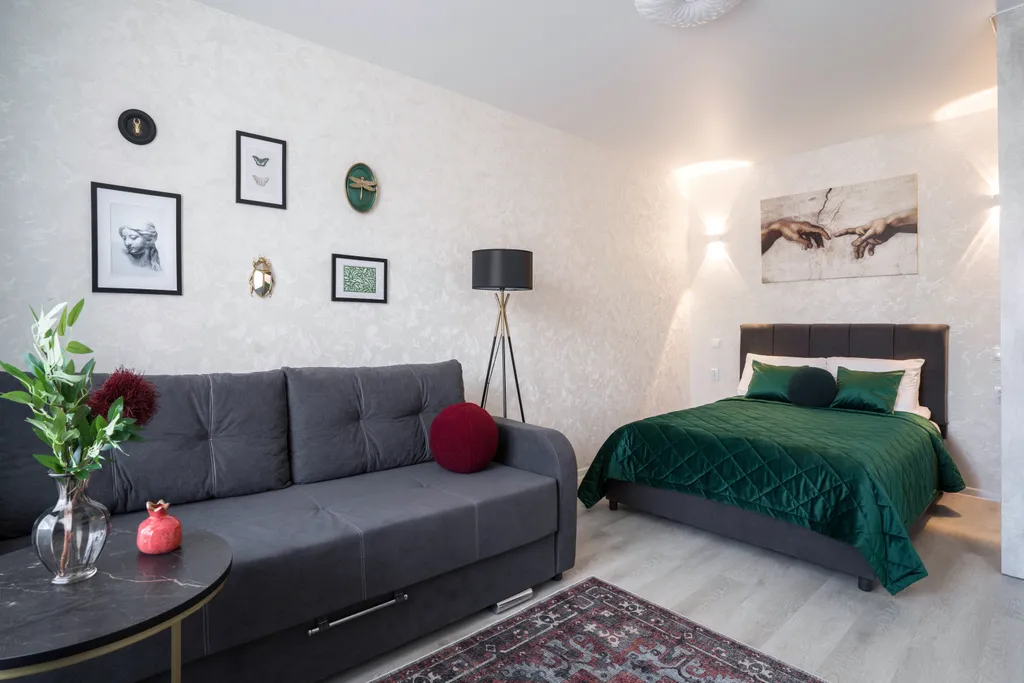 Красивая однокомнатная квартира с новым ремонтом рядом с кинотеатром — аренда посуточно в Нижний Тагил