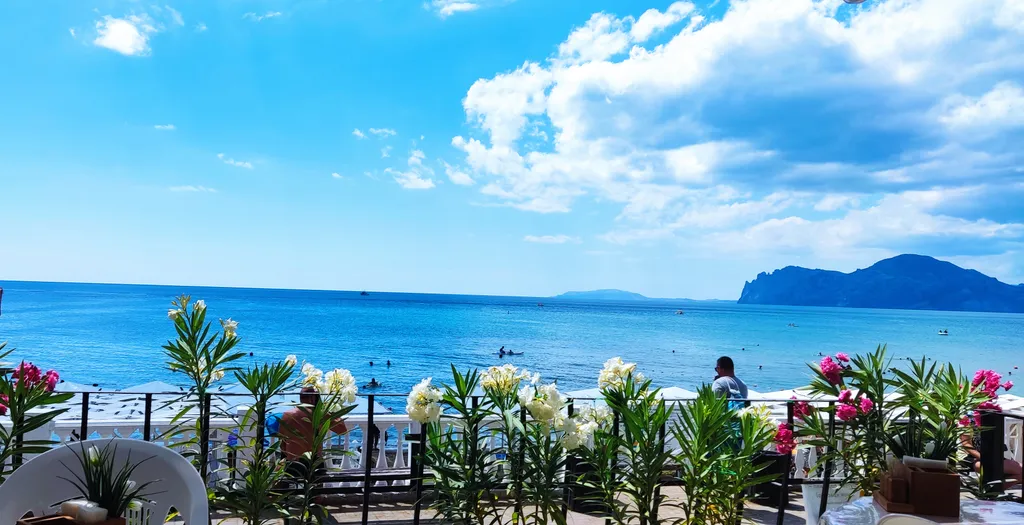 Квартира с видом на море