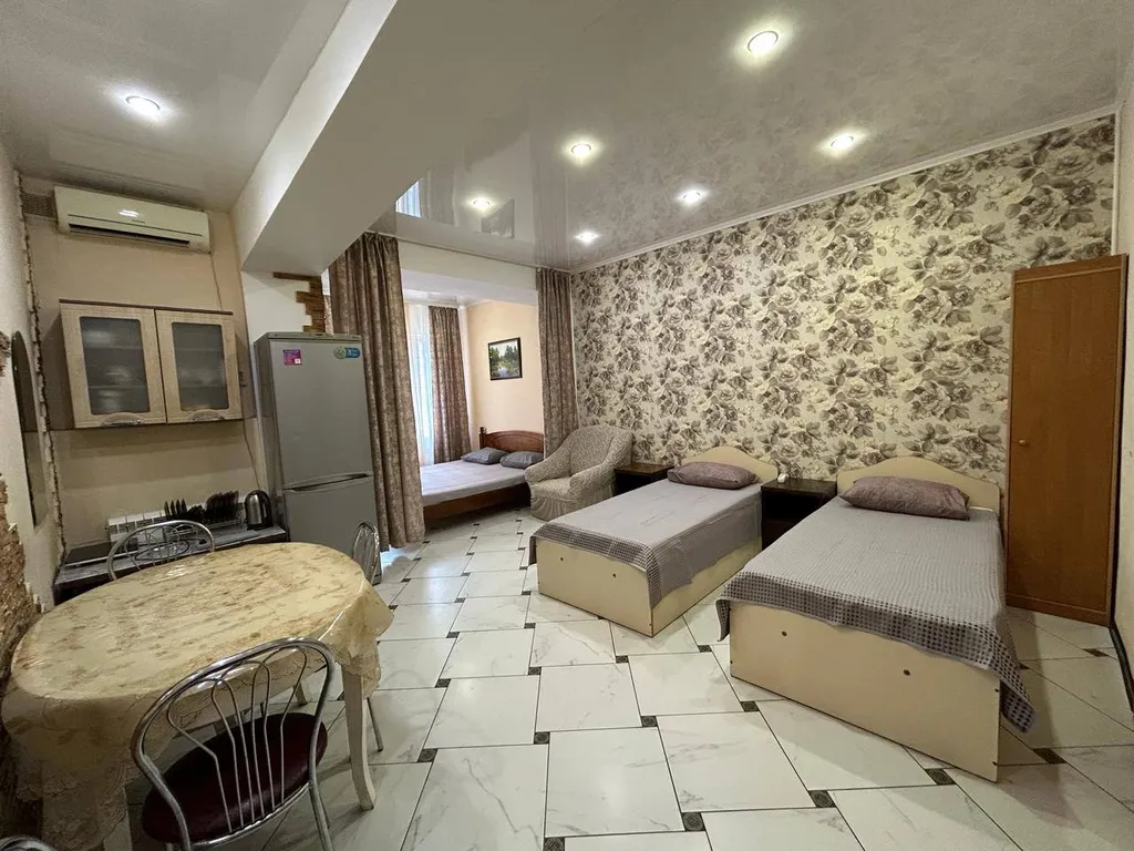 Квартира Студия у Приморского парка — аренда посуточно в Ялта