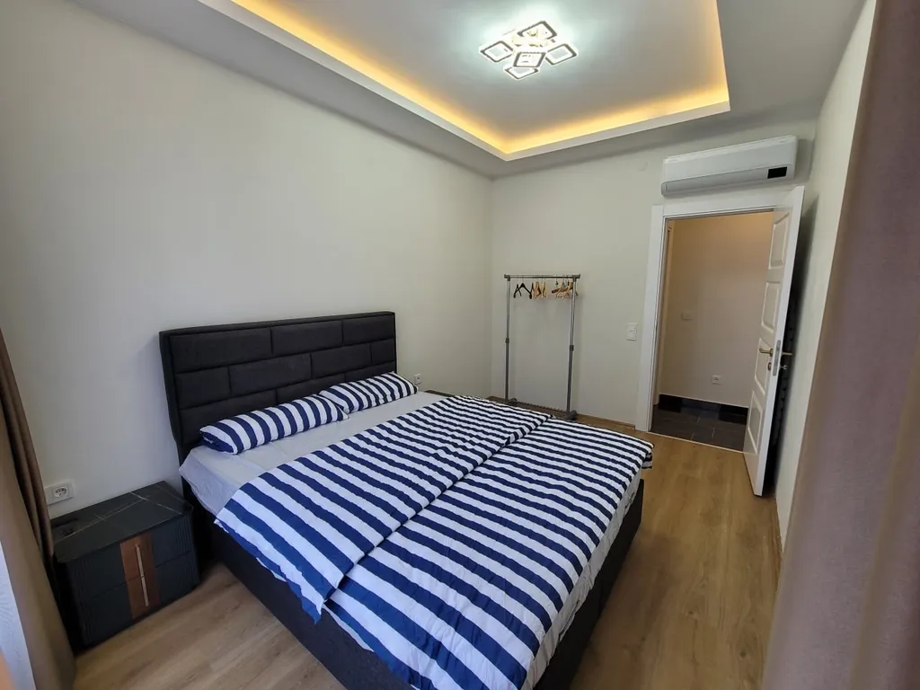 Дизайнерская 2-комнатная квартира с аквапарком на территории