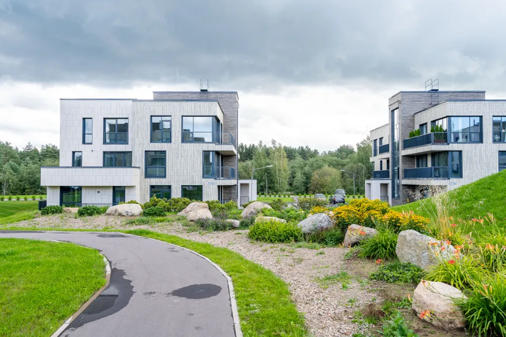 Охта Сьют 22