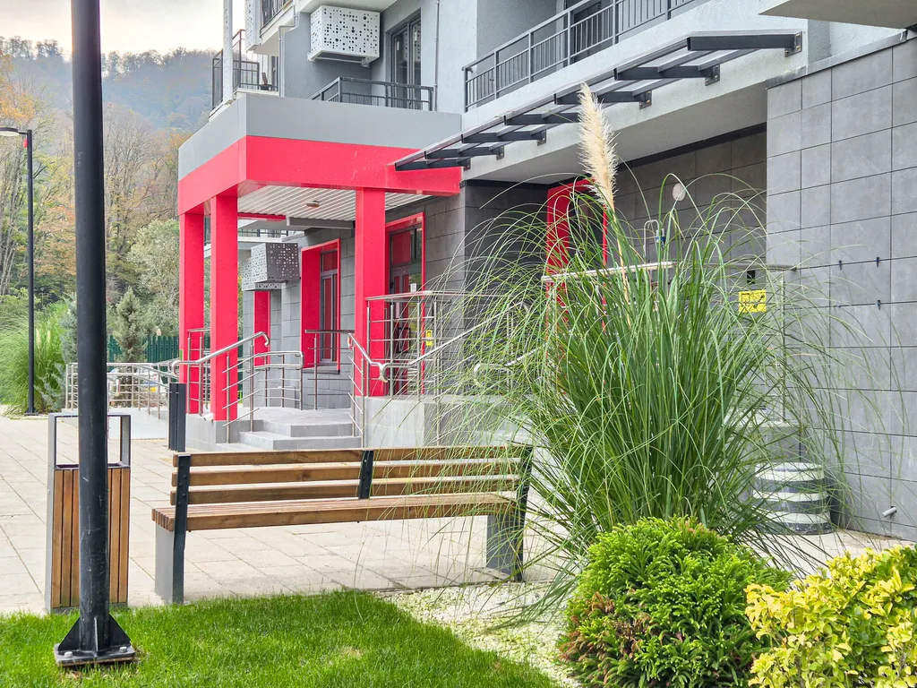 Студия с видом на реку