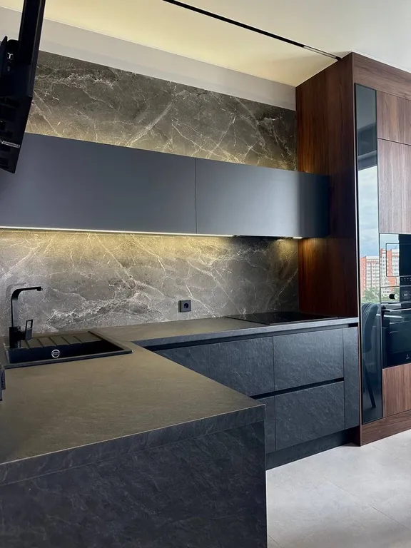 Красивая квартира на Набережной Героя России Кислова