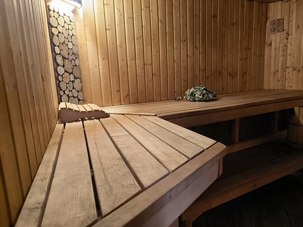 Купольный дом на домашней ферме