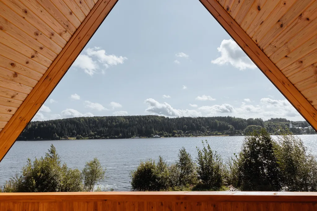 Домик на Волге