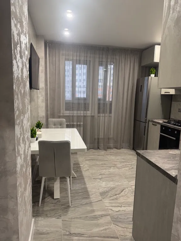 Новая современная квартира в центре города