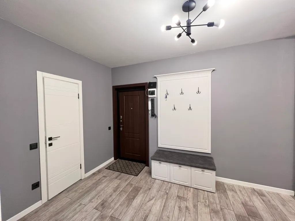 Стильная квартира с панорамными окнами