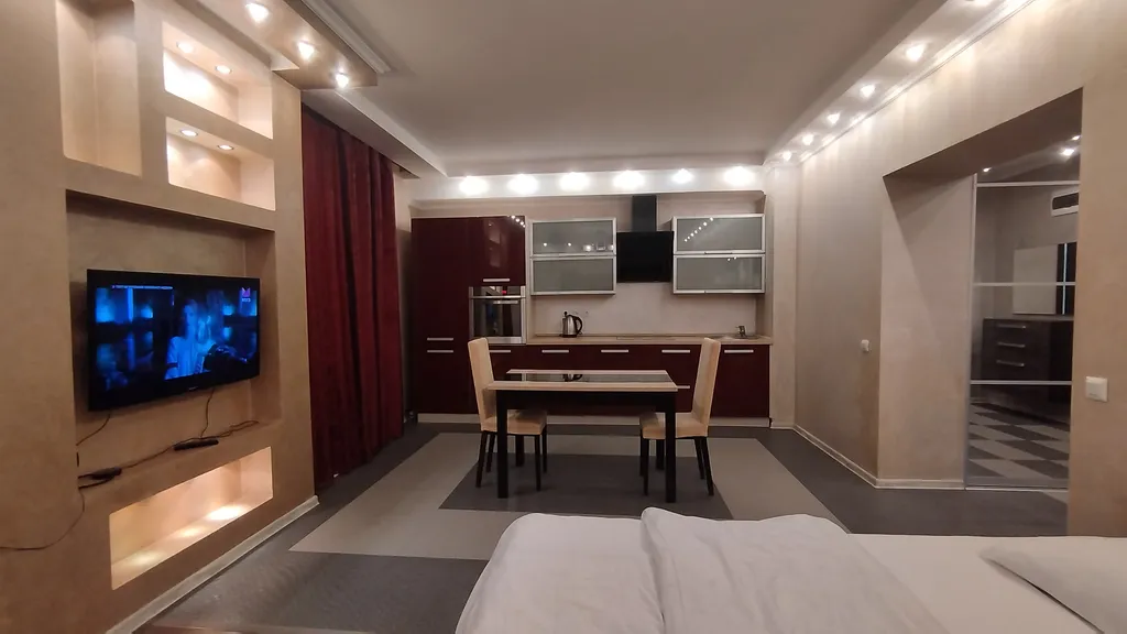 Уютная квартира с джакузи в высотке