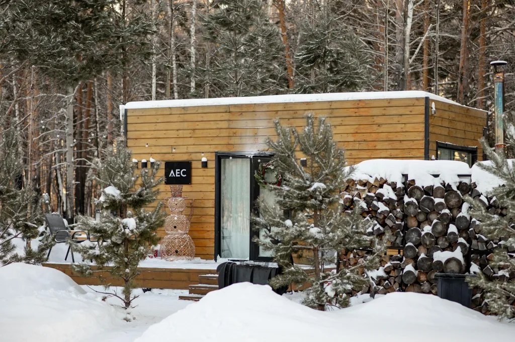 Коттедж Двухместный 1 домик в лесу — аренда посуточно в Емельяново