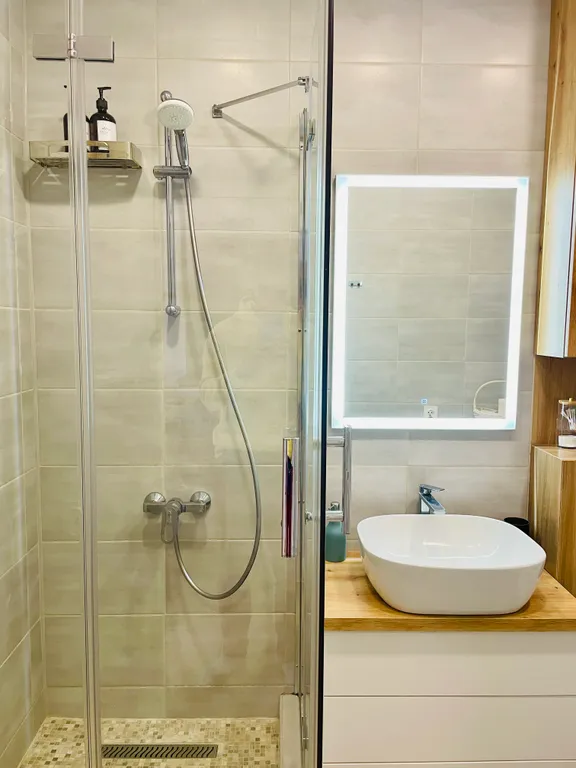 Уютная современная квартира с пластинками и хорошим вкусом