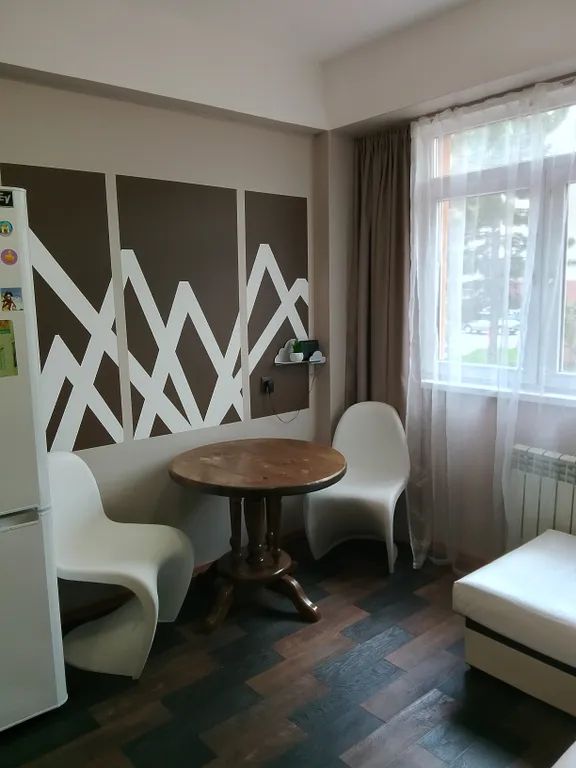 Уютная квартира в центре с видом на горы