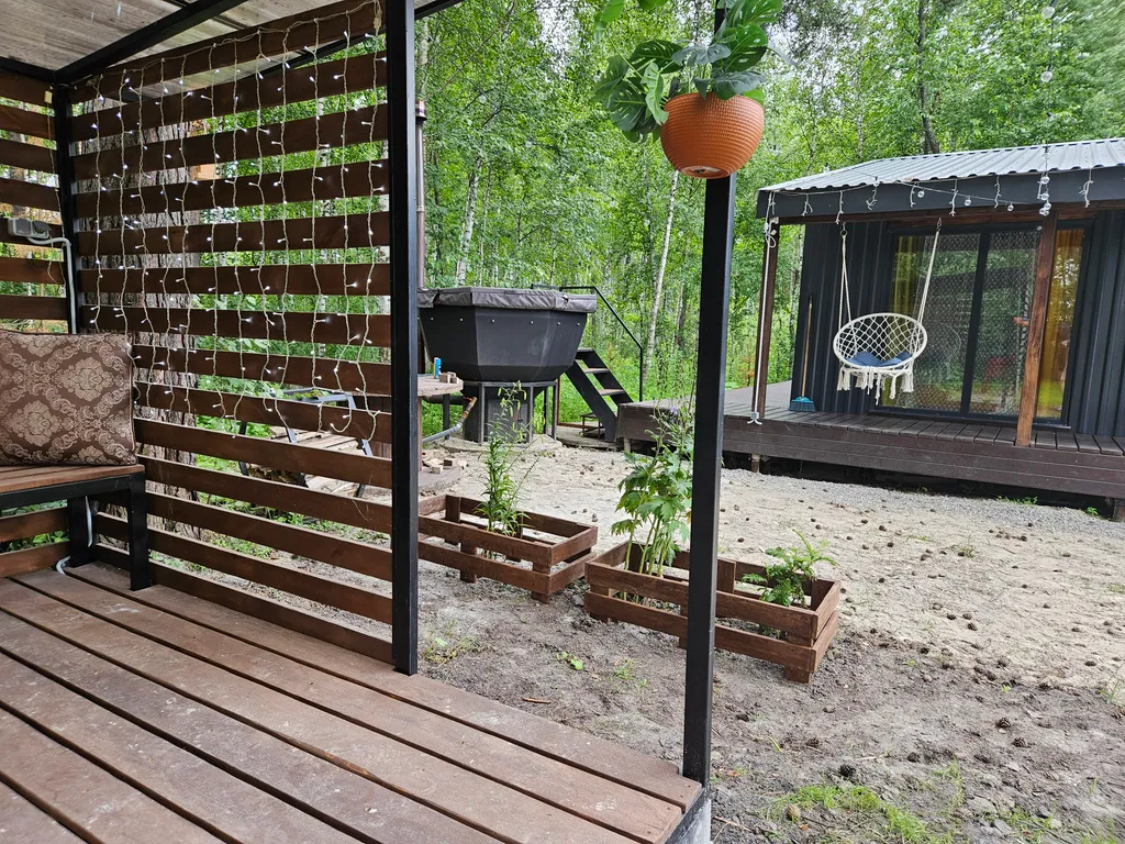 Загородный дом под соснами с сауной и чаном