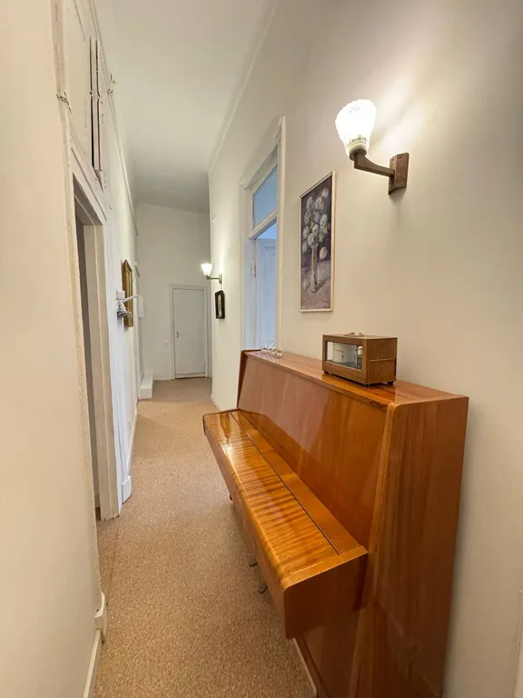 Квартира Аутентичная квартира в самом сердце города — Санкт-Петербург