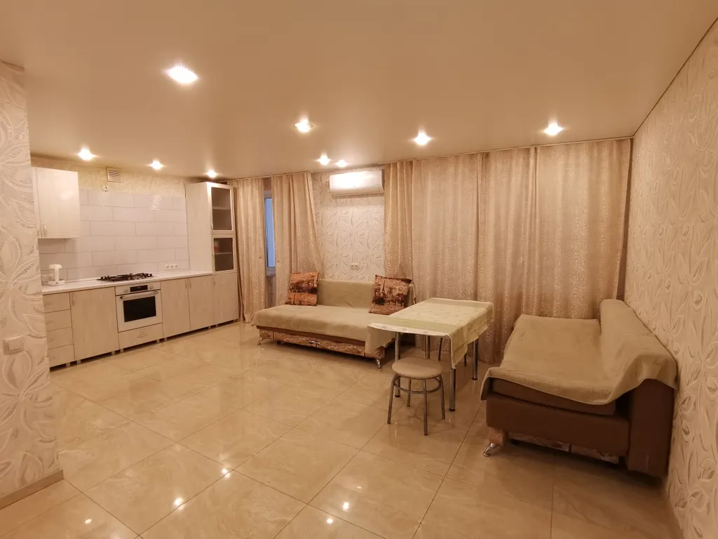 Квартира до 10 человек — аренда посуточно в Саратов