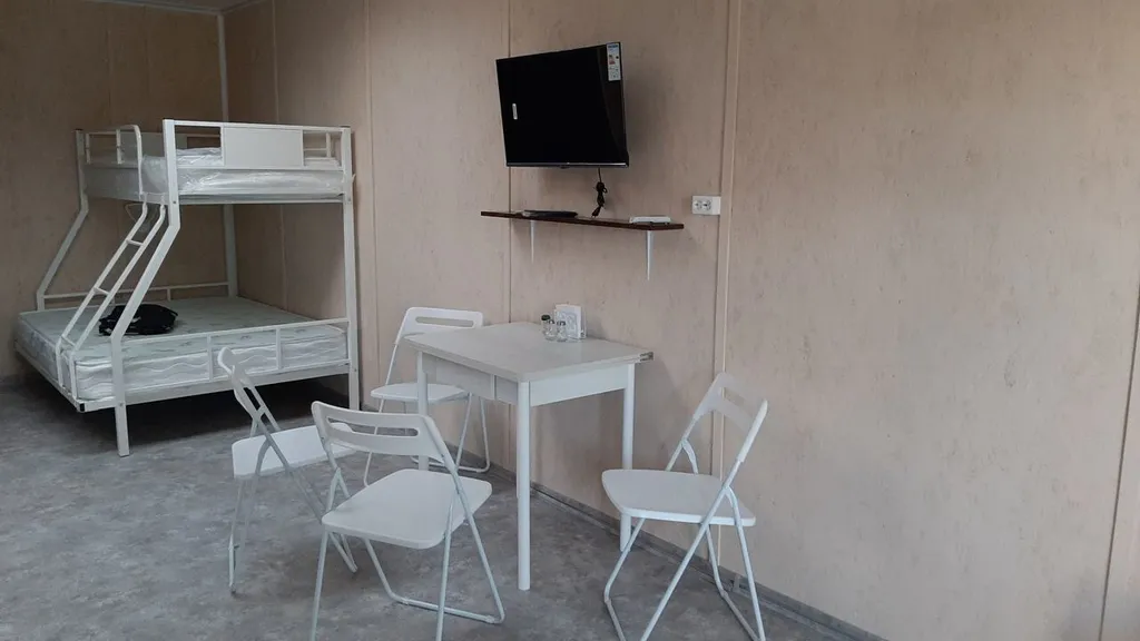 Дом № 4 с просторной верандой