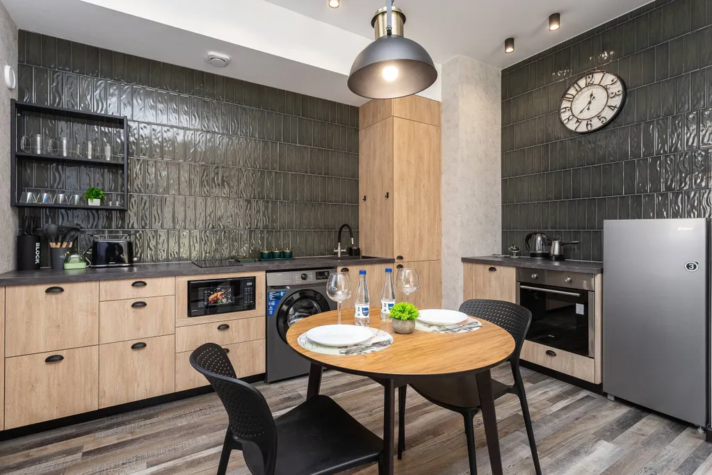 Стильные апартаменты рядом с морем