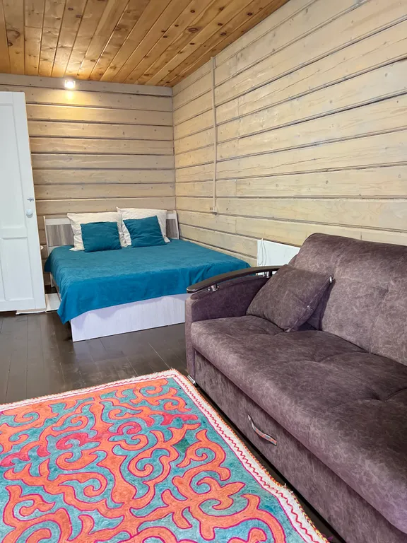 Коттедж 1-комнатный Дом — аренда посуточно в Горно-Алтайск