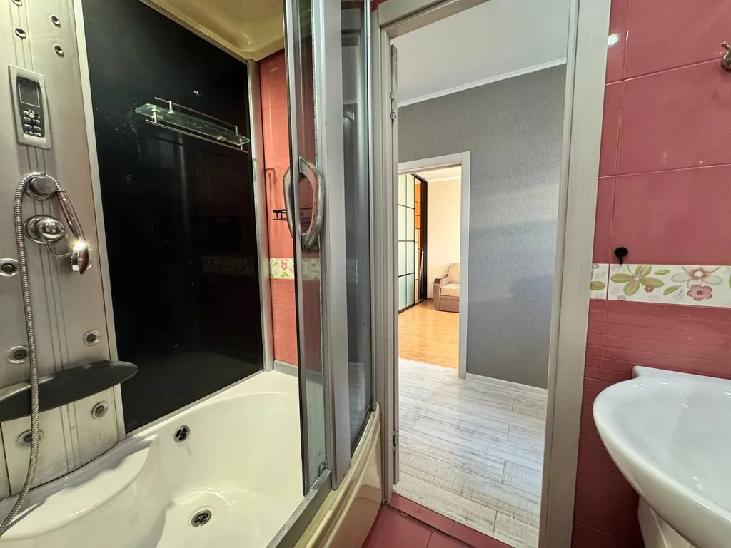 Уютная квартира с балконом в центре города