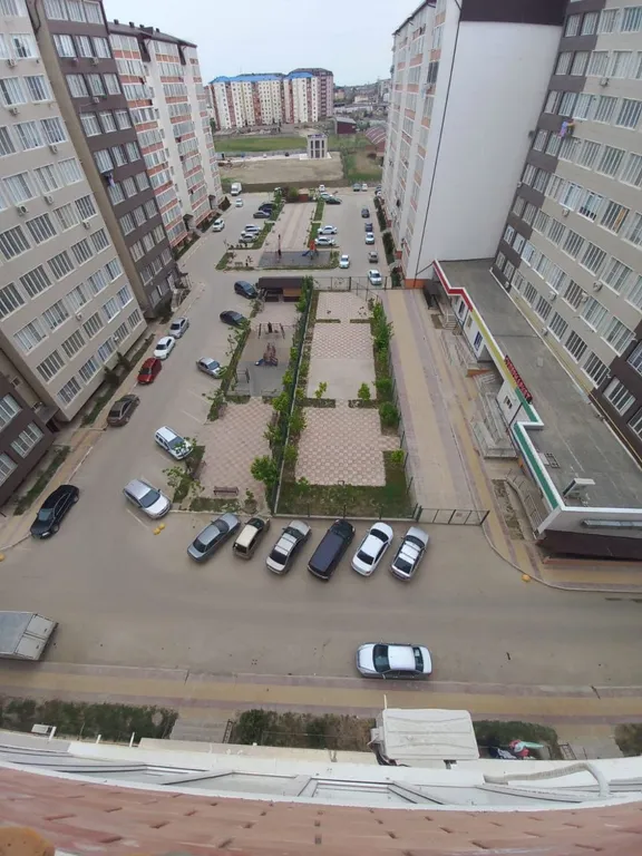 Просторная двушка в уютном районе