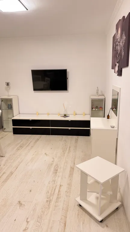 Квартира Современная светлая 2к квартира в самом центре (Площадь Победы) — Калининград