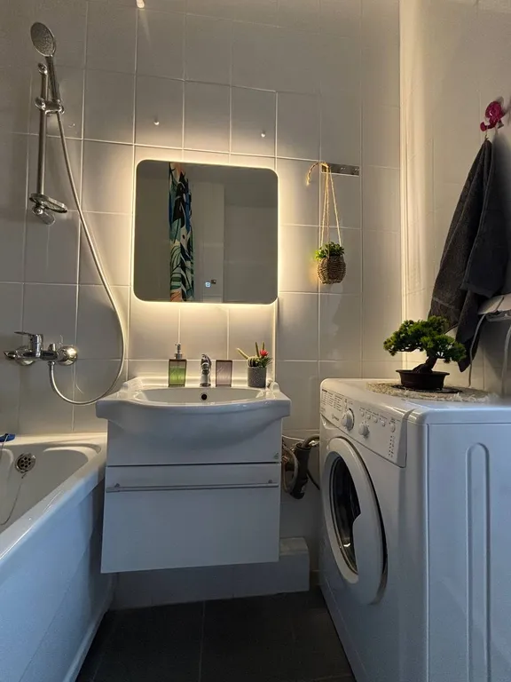 Уютная студия с террасой с видом на горы и бассейны