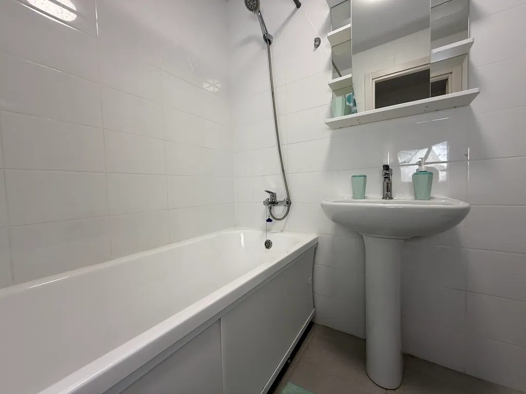 Тут хорошо на Полимерном