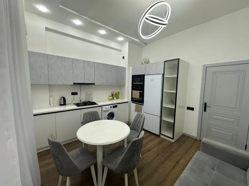 Whitestone Residence