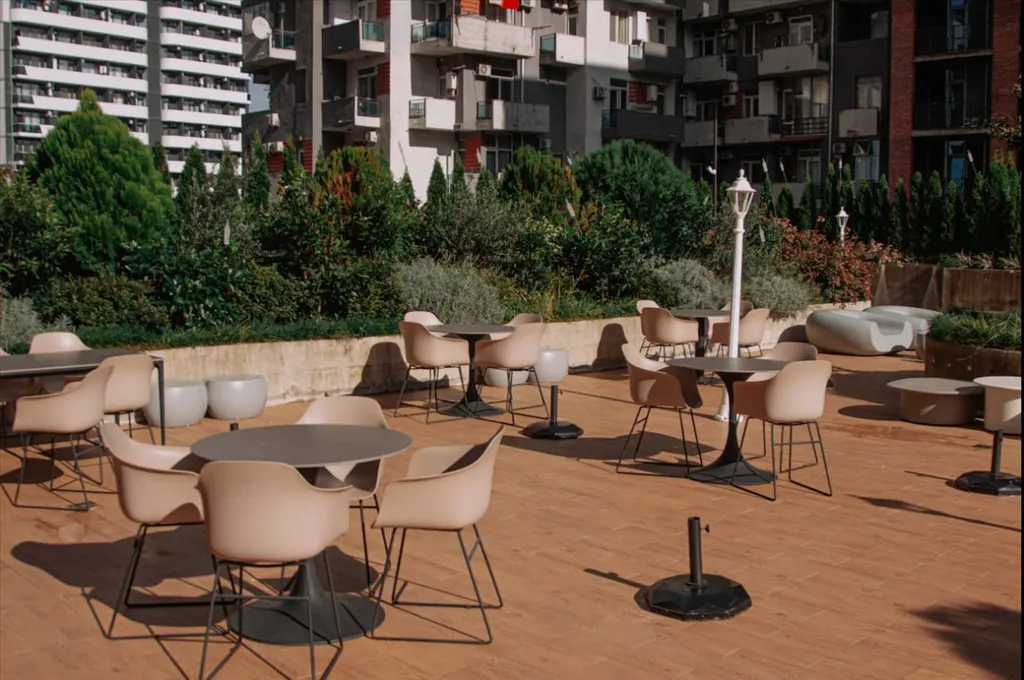 Апартаменты с балконом и видом на горы