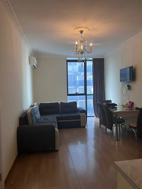 Квартира 2-комнатная Квартира — Батуми