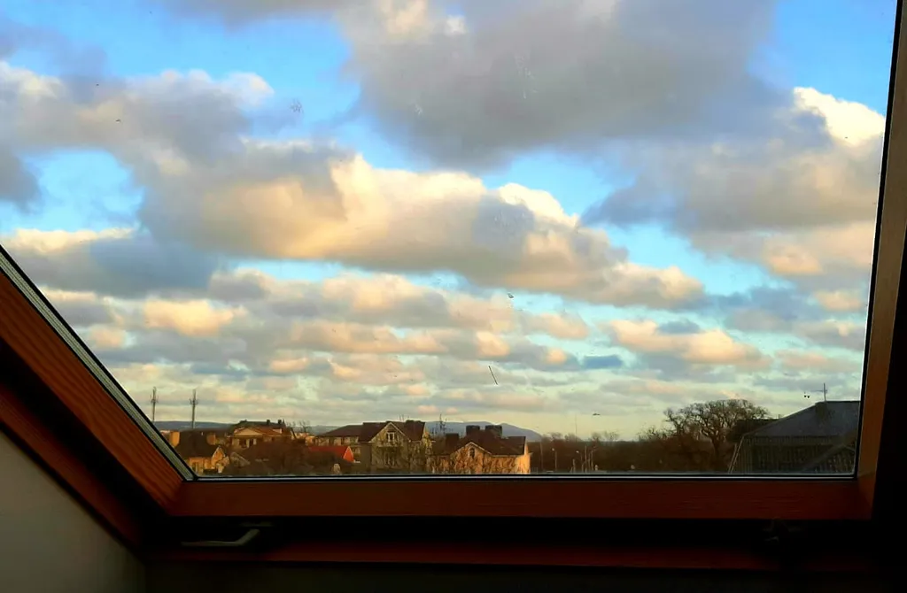 Уютная комната на мансарде