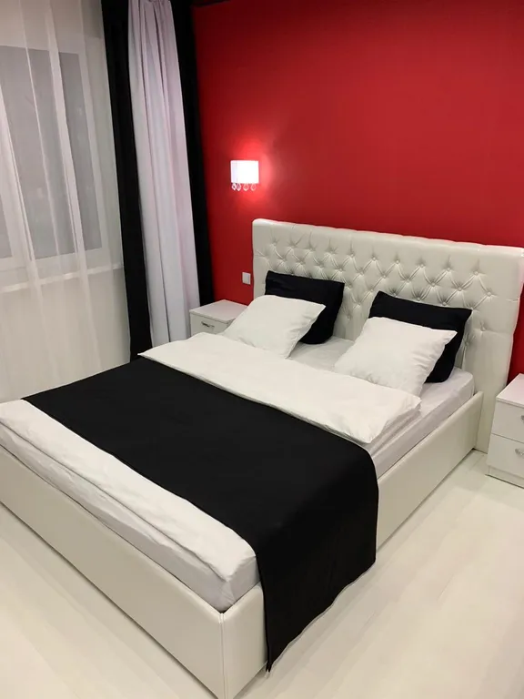 Квартира Квартира у парка, с удобным выездом на Санкт-Петербург и Москву — Великий Новгород