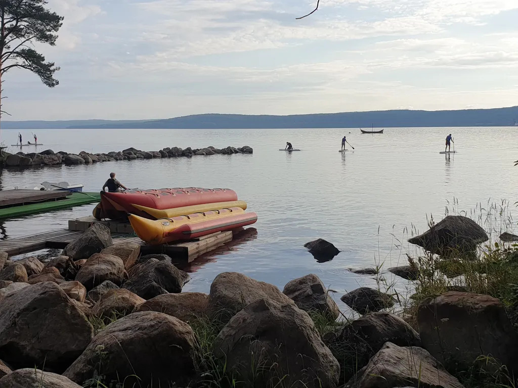Семейный номер комфорт 2 ком. Вид на озеро и парк, в гост. Доме ранта