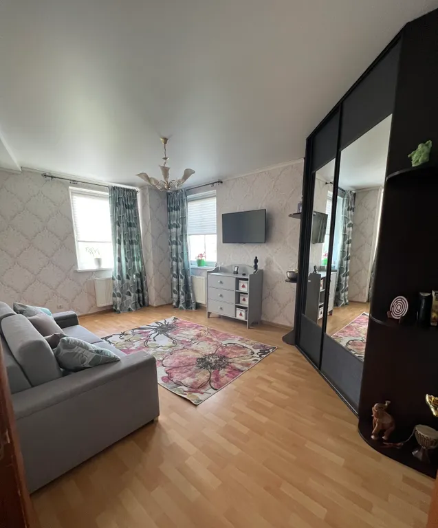 Квартира 2-комнатная Квартира — Калининград