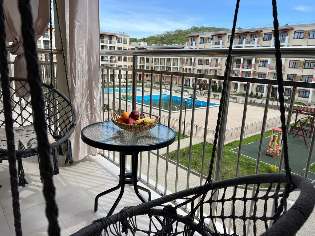 276 Студия на 3 человека с бассейнами