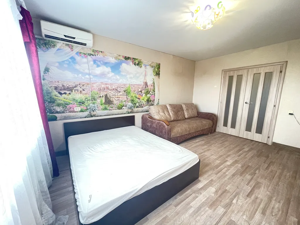 Трешка напротив кремля