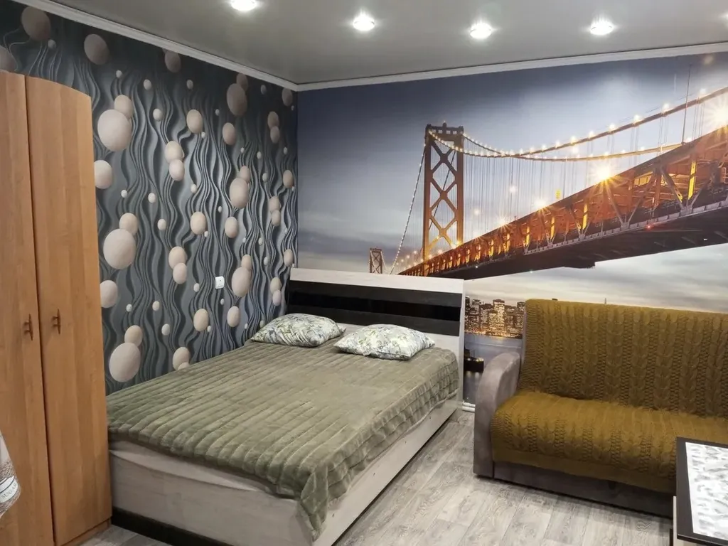 Уютная квартира в центре города и личная стоянка с видиофиксацией